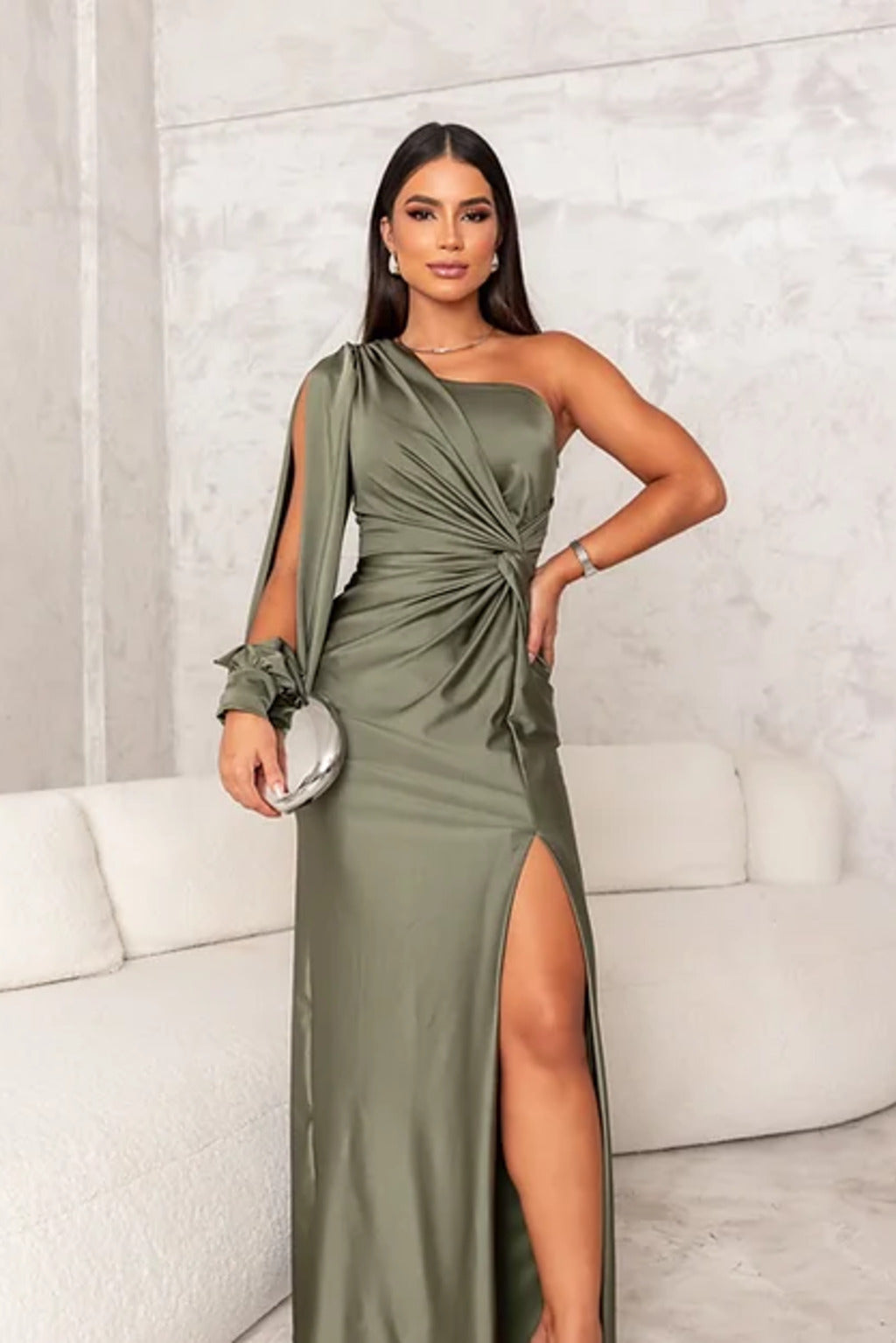 Anna - Silhouette Elegante del Vestito